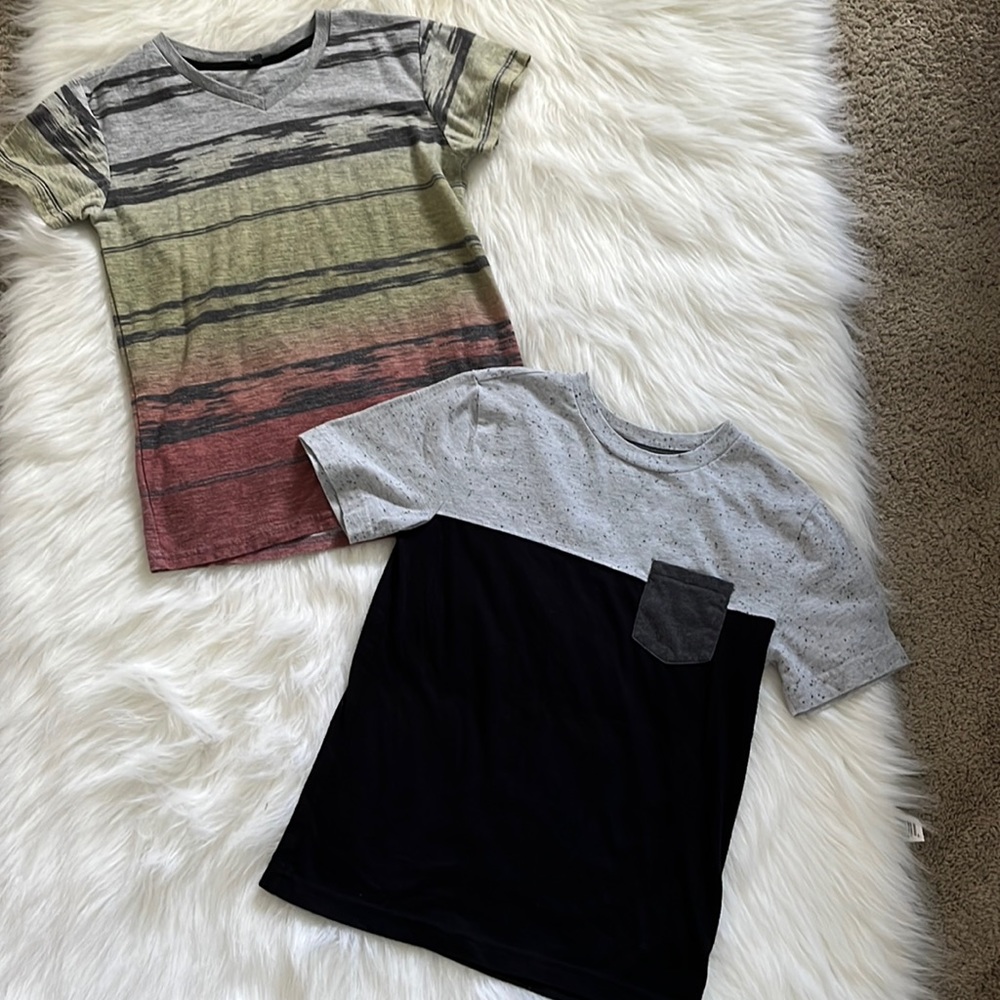 Boys tee shirt bundle of 2